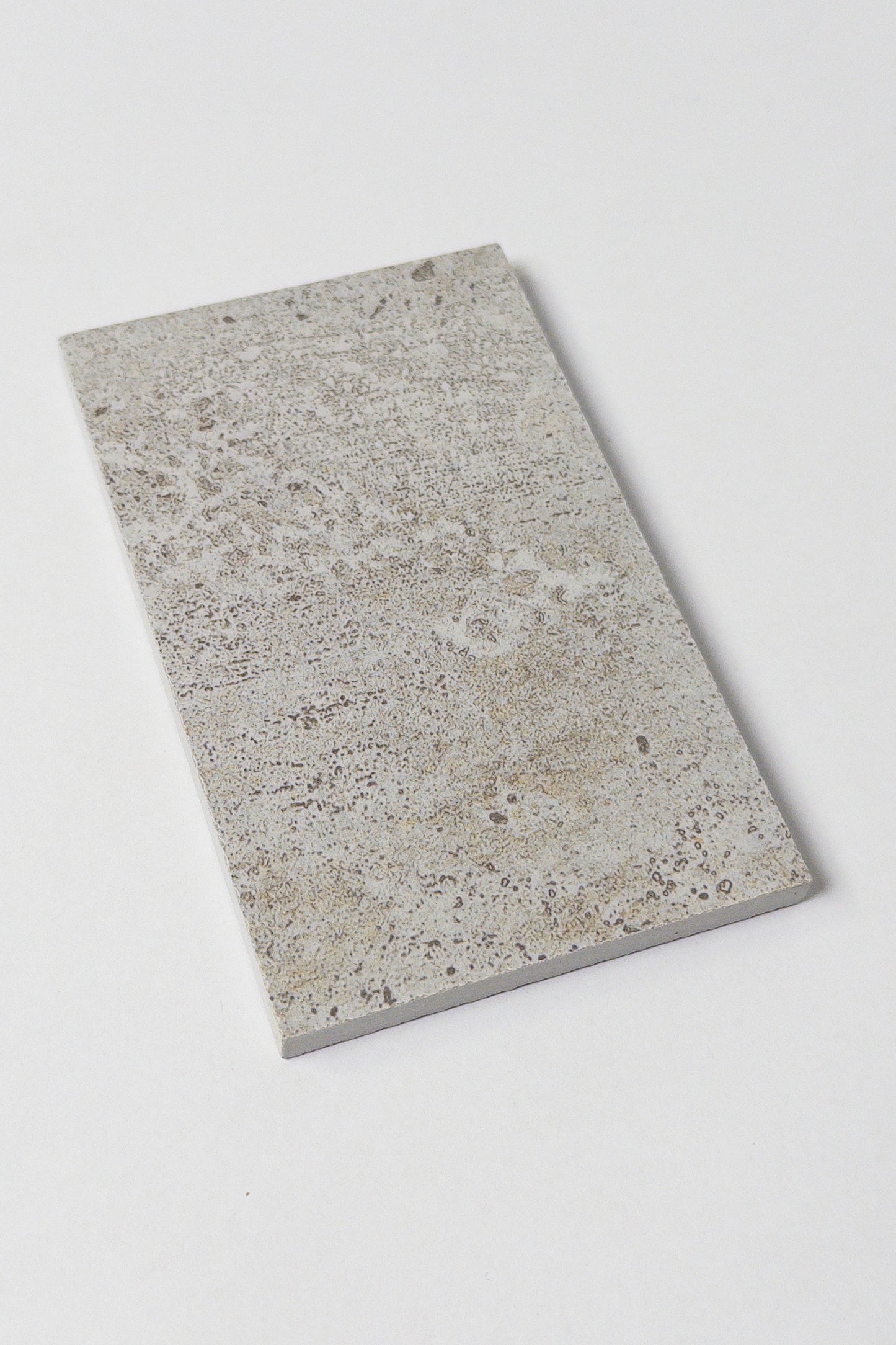 GROUND - LIGHT GREY