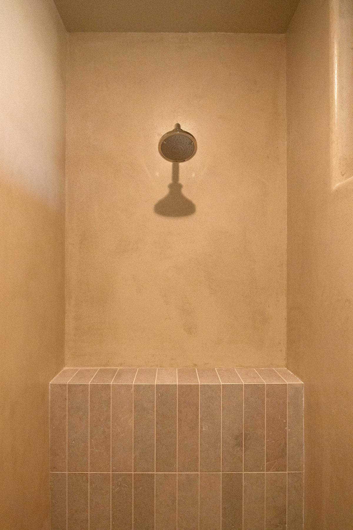 NATURAL STONE - CRUST