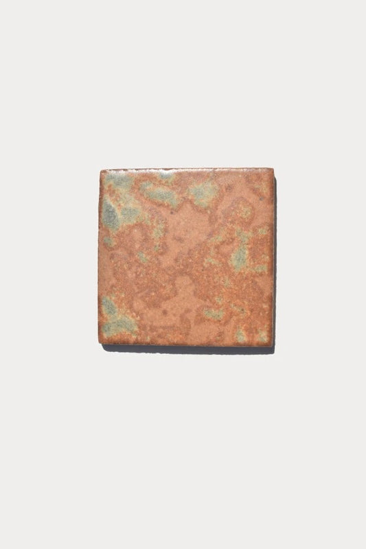Ember CORTEN Piedras 153 tile sample on off-white background